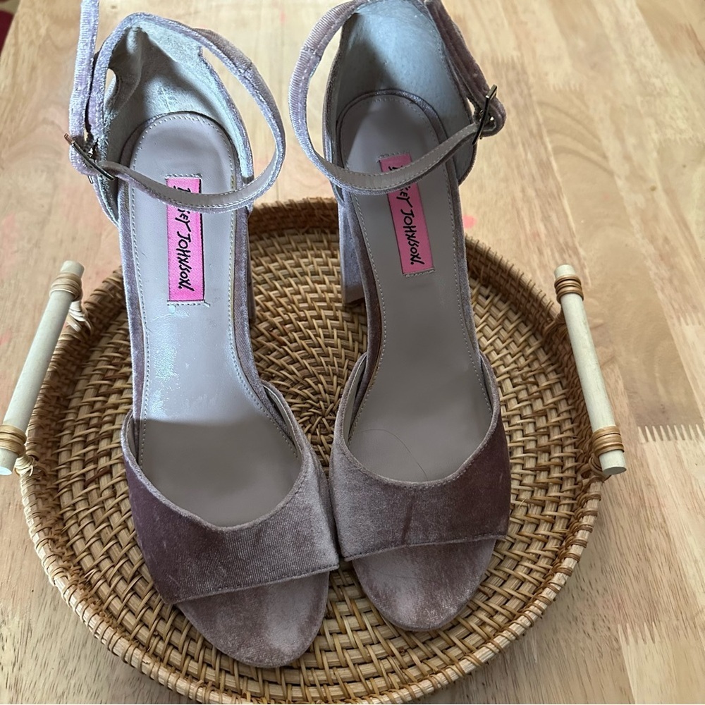 Betest Johnson Suede Women’s Shoes
